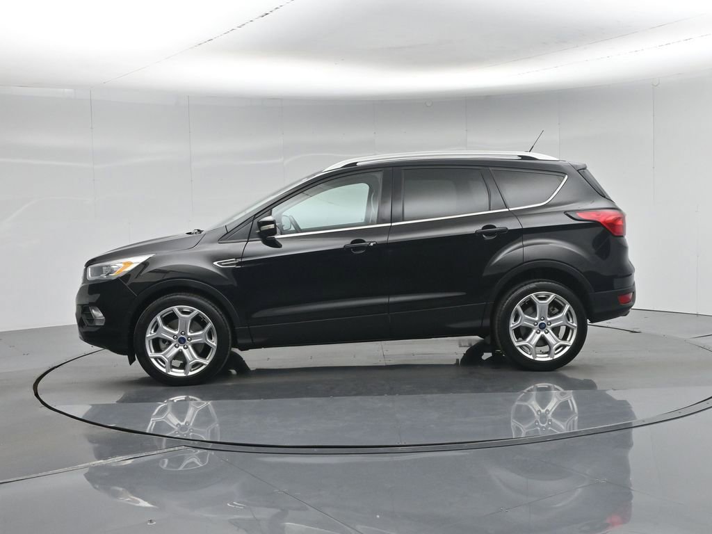 Certified 2019 Ford Escape Titanium image 28
