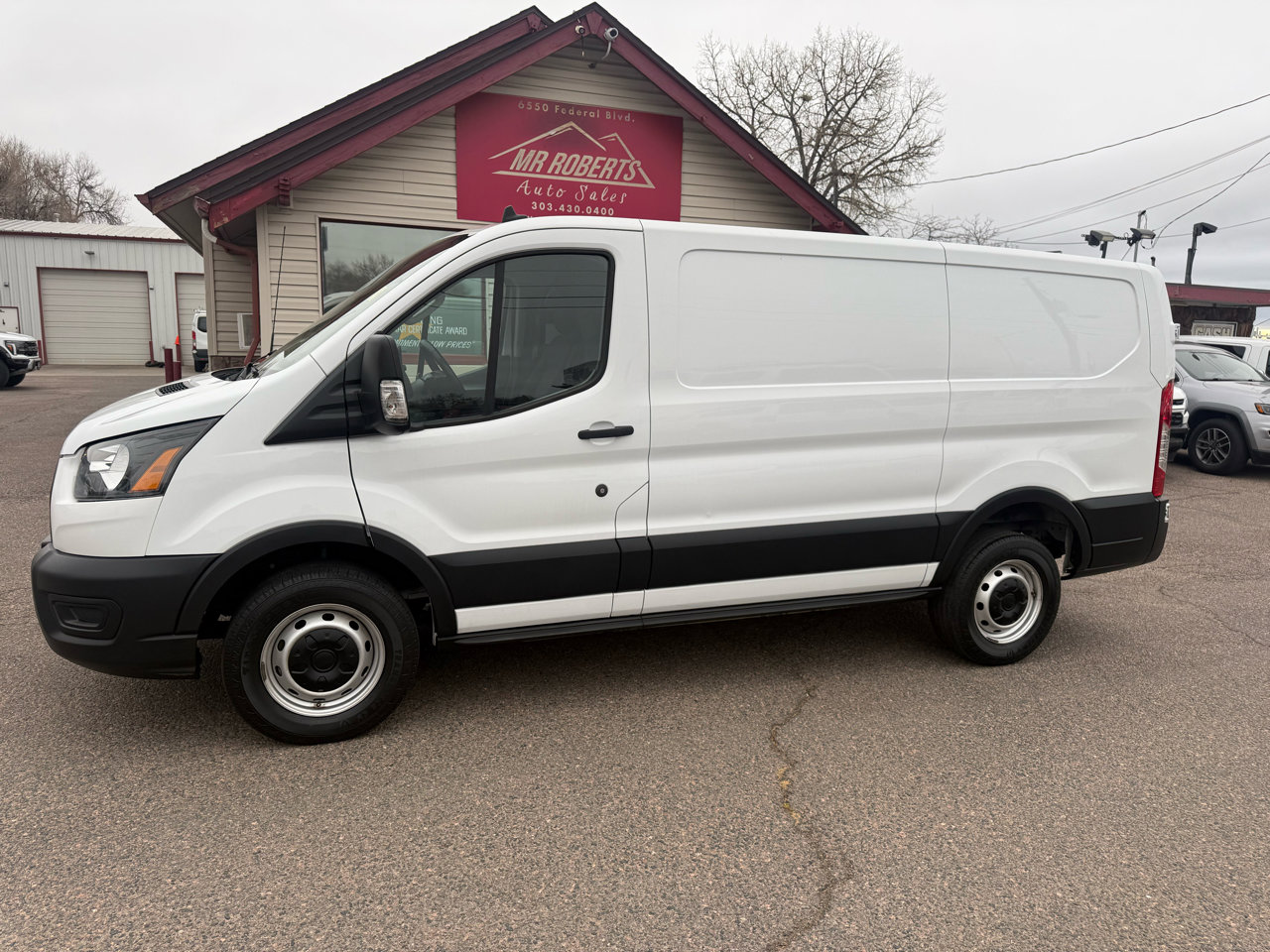 Used 2021 Ford Transit 250 Low Roof image 5