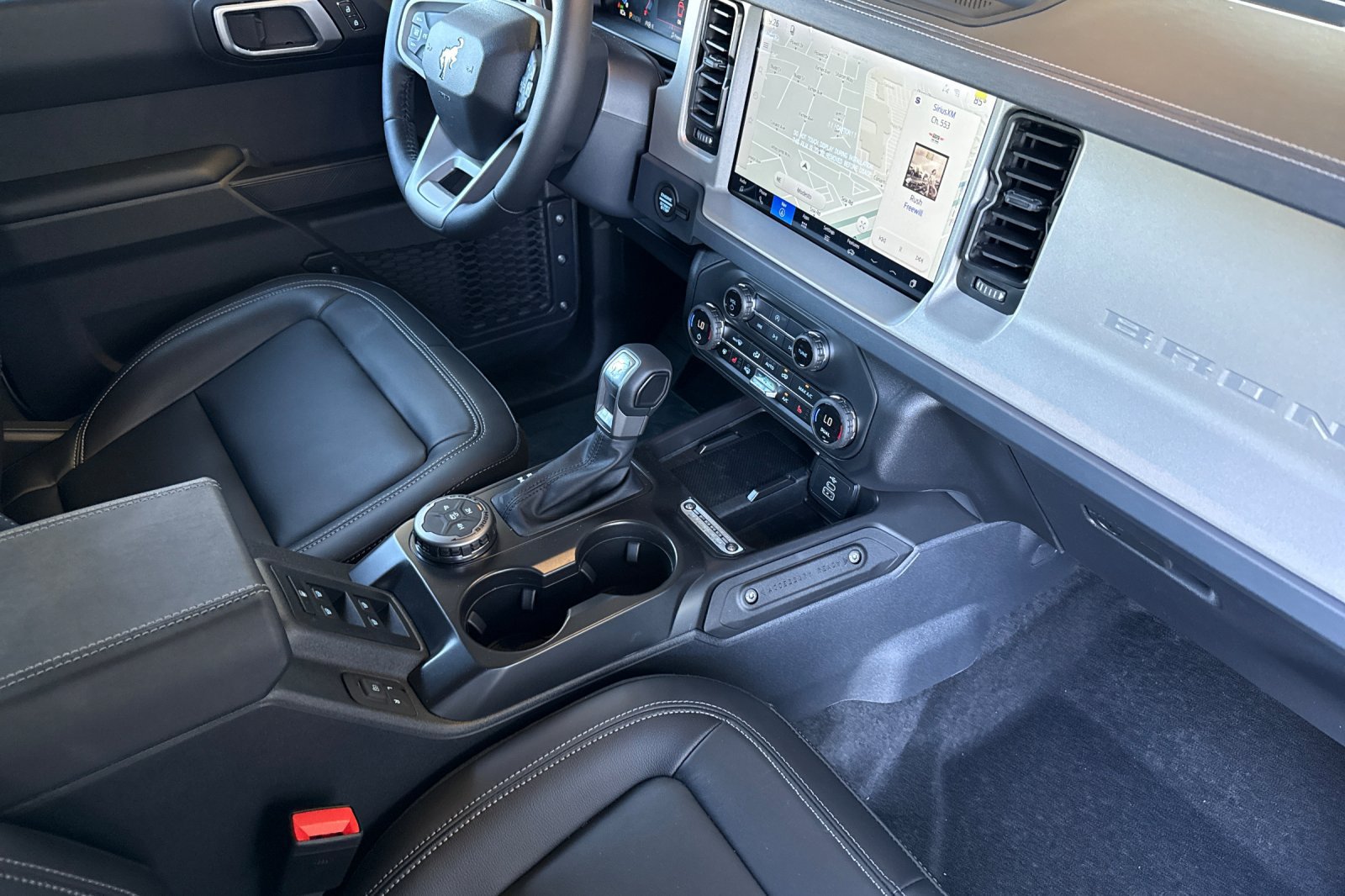 New 2026 Ford Bronco Outer Banks AWD/4WD image 16