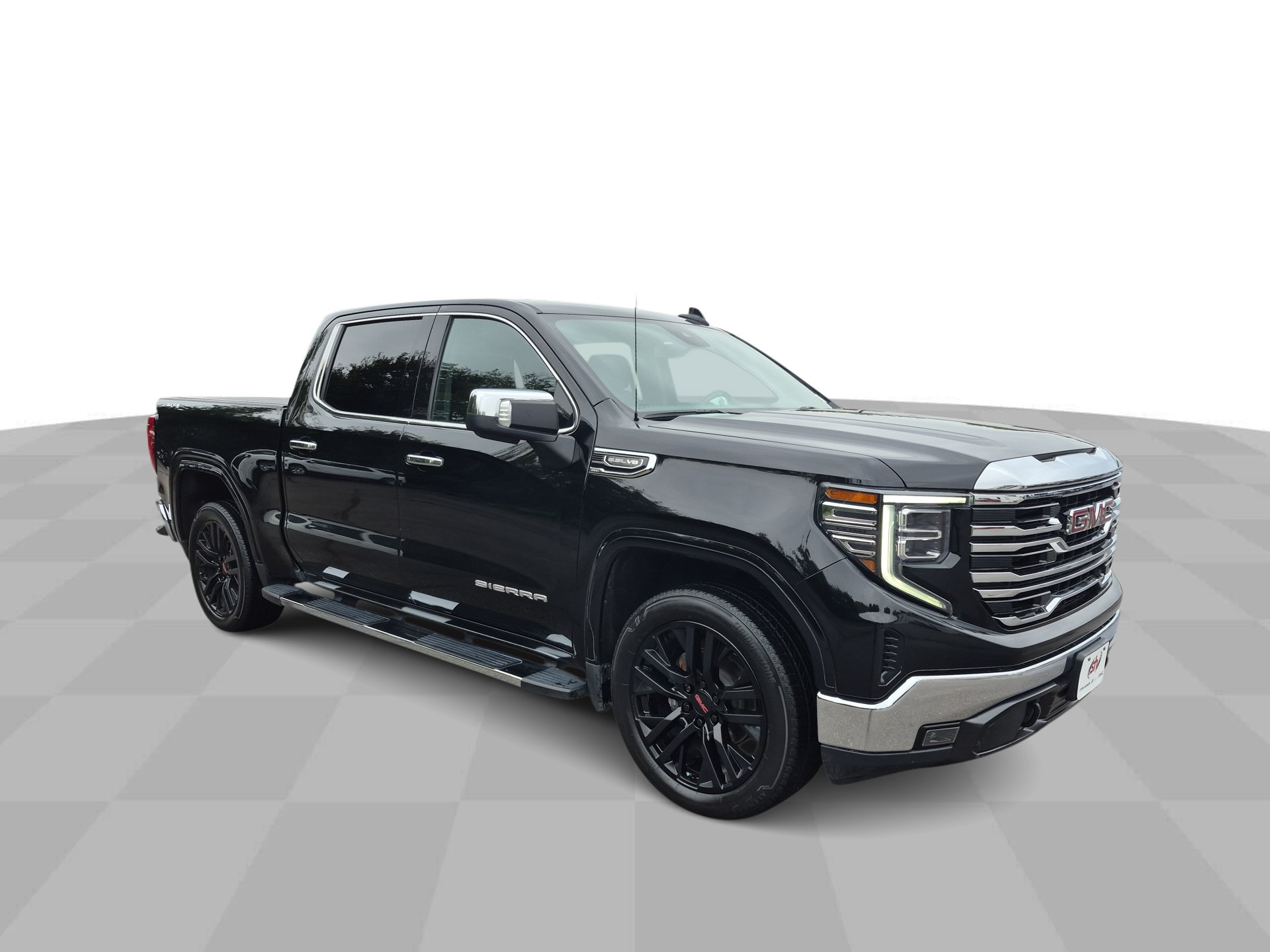 Used 2023 GMC Sierra 1500 SLT w/ SLT Premium Package AWD/4WD image 2