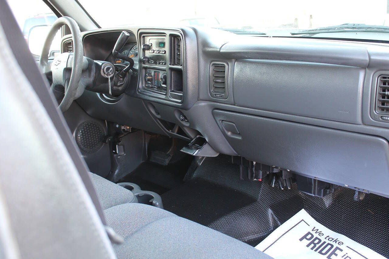 Used 2006 Chevrolet Silverado 1500 W/T RWD image 34
