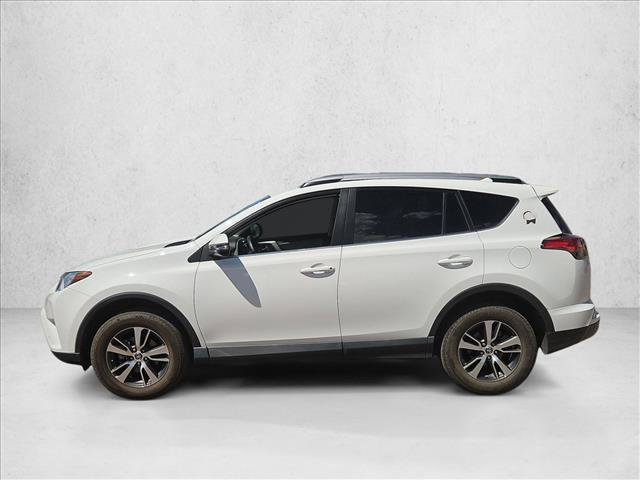 Used 2018 Toyota RAV4 XLE FWD image 10