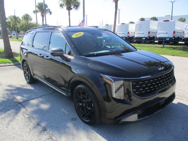 Used 2025 Kia Carnival SX Prestige