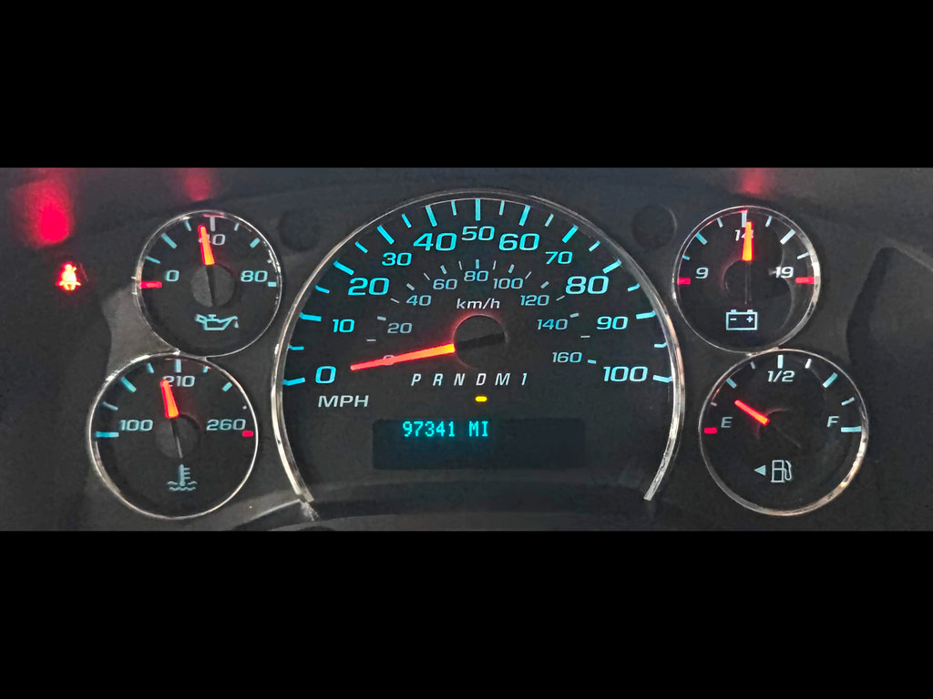 Used 2019 Chevrolet Express 3500 Extended w/ Driver Convenience Package RWD image 39