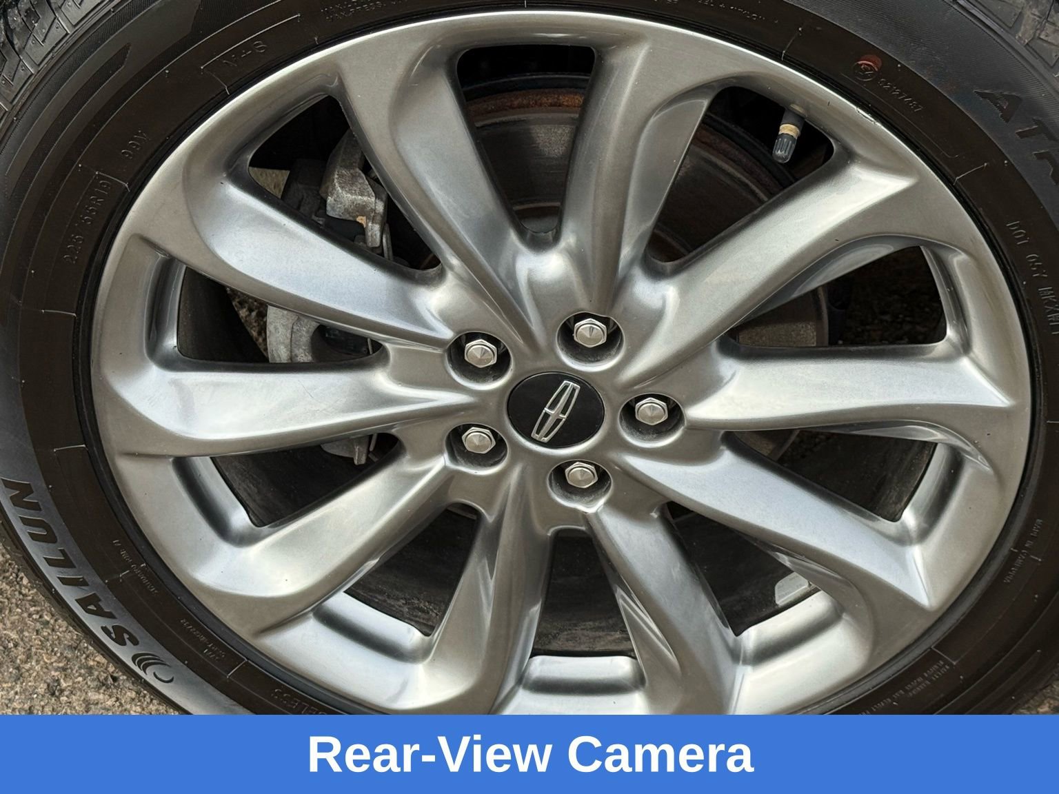 Used 2022 Lincoln Corsair AWD w/ Premium Package image 15