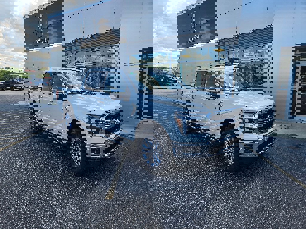 New 2025 Ford F150 Lariat w/ Equipment Group 502A High image 23