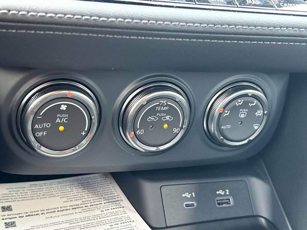 New 2025 Nissan Z Performance w/ Floor Mat Package RWD image 27