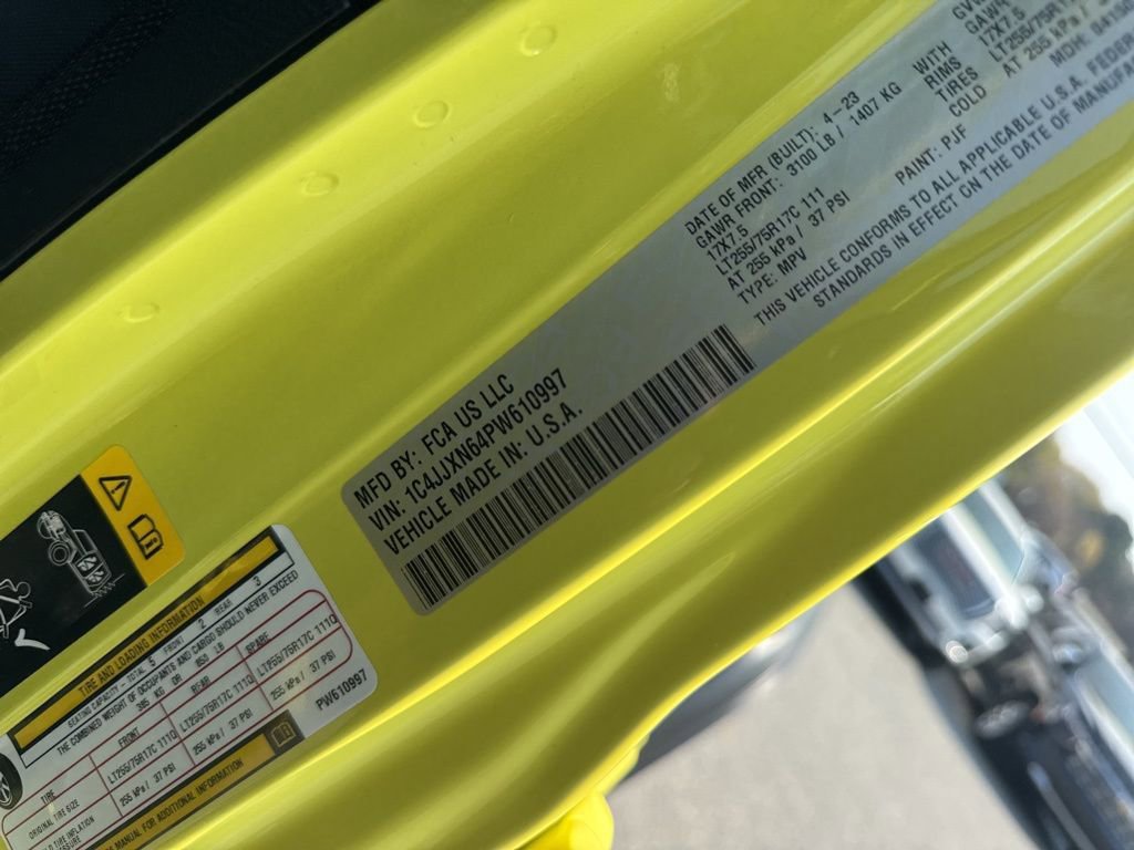 Used 2023 Jeep Wrangler Unlimited w/ Sun & Screen Package AWD/4WD image 39