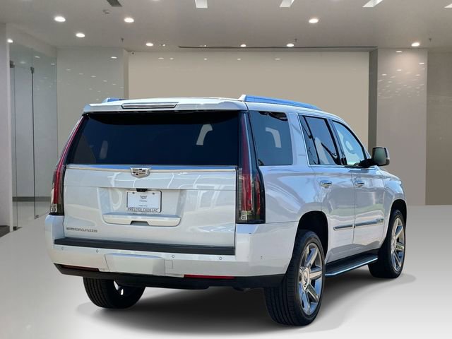 Used 2020 Cadillac Escalade Luxury AWD/4WD image 4