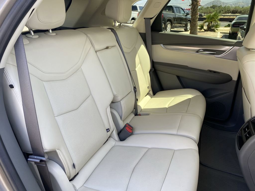 Used 2023 Cadillac XT5 Premium Luxury AWD/4WD image 28