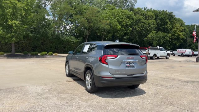 Used 2023 GMC Terrain SLE FWD image 7