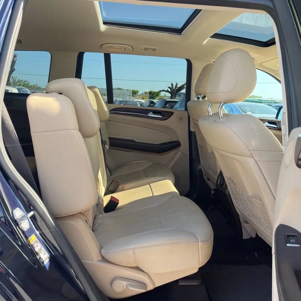 Used 2019 Mercedes-Benz GLS 450 4MATIC image 12