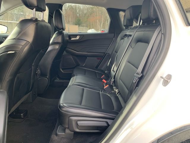 Used 2024 Ford Escape Platinum image 18