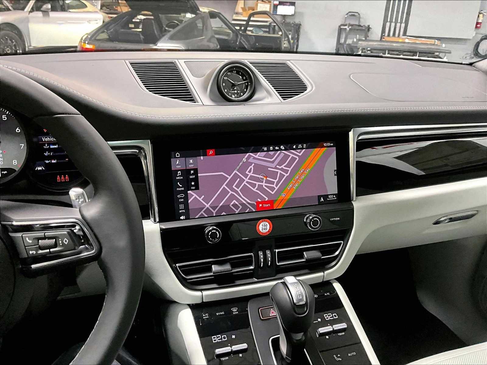 Used 2026 Porsche Macan S image 19