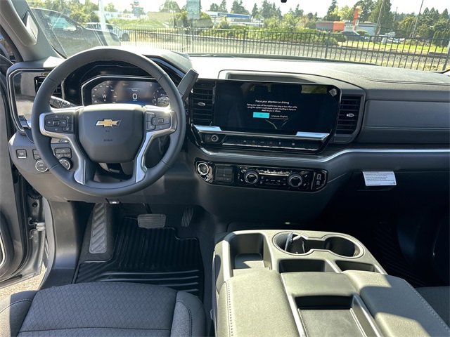 New 2025 Chevrolet Silverado 1500 LT image 11