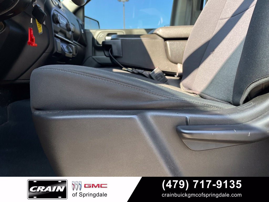 Used 2021 Chevrolet Silverado 1500 Custom AWD/4WD image 9