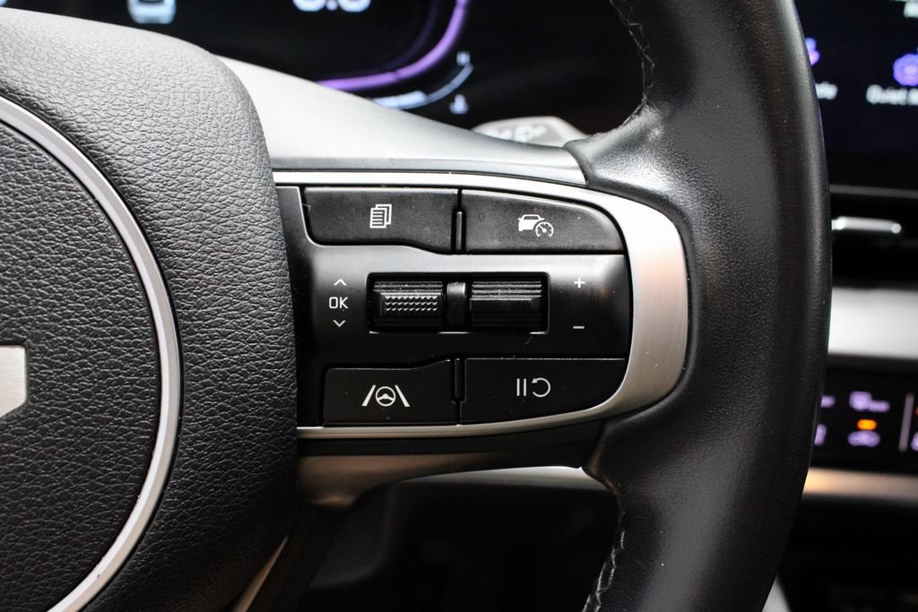 Used 2024 Kia Sportage EX AWD/4WD image 29