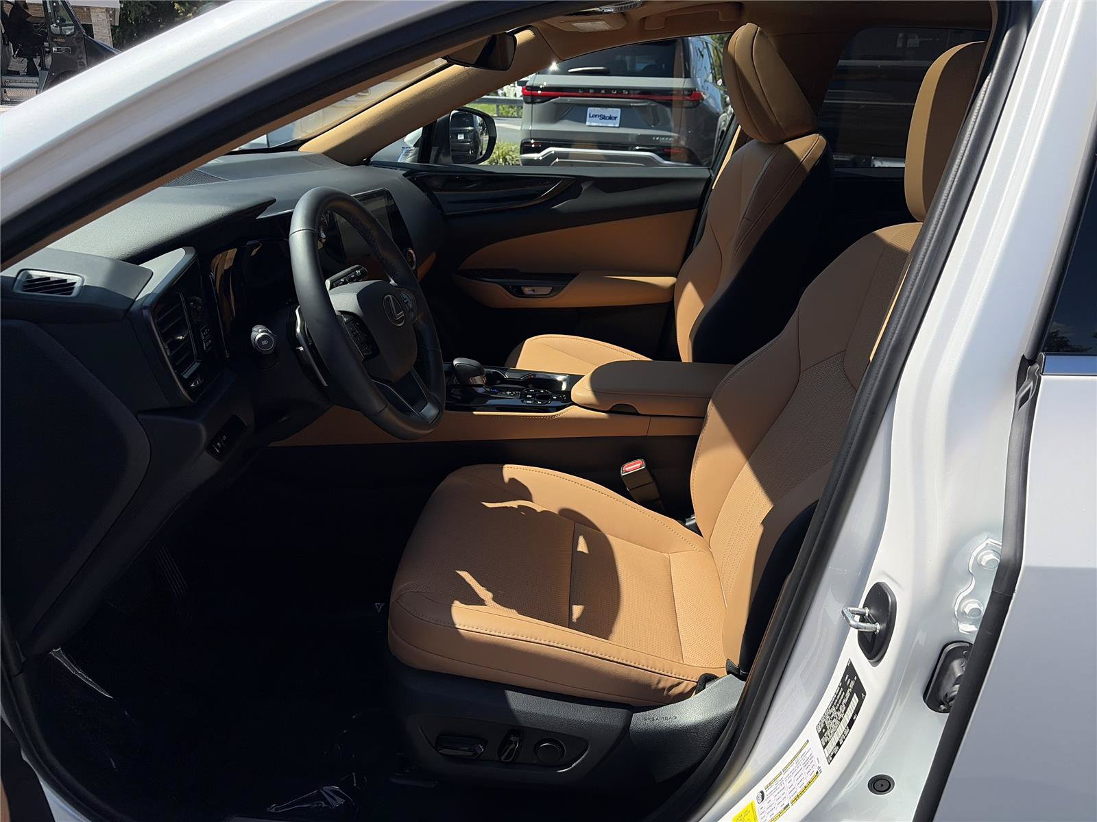 Used 2025 Lexus NX 350 AWD w/ Accessory Package (2T) image 11