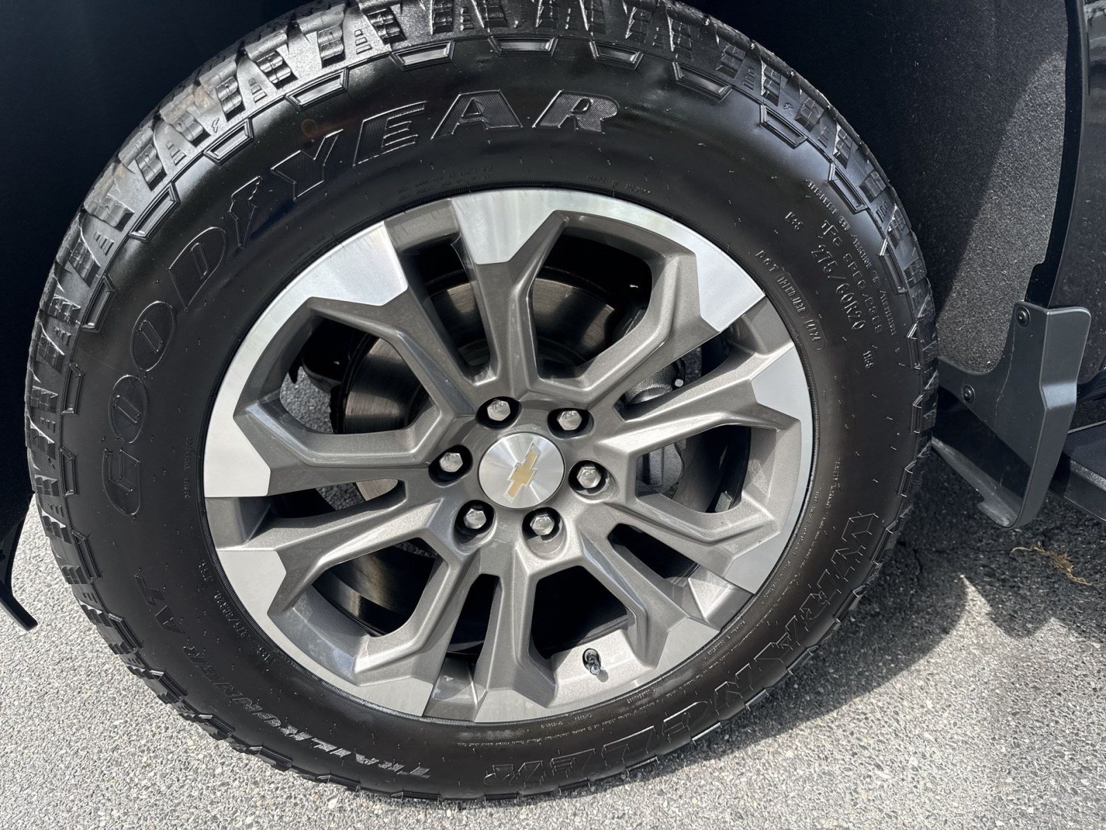 Used 2023 Chevrolet Silverado 1500 High Country AWD/4WD image 12
