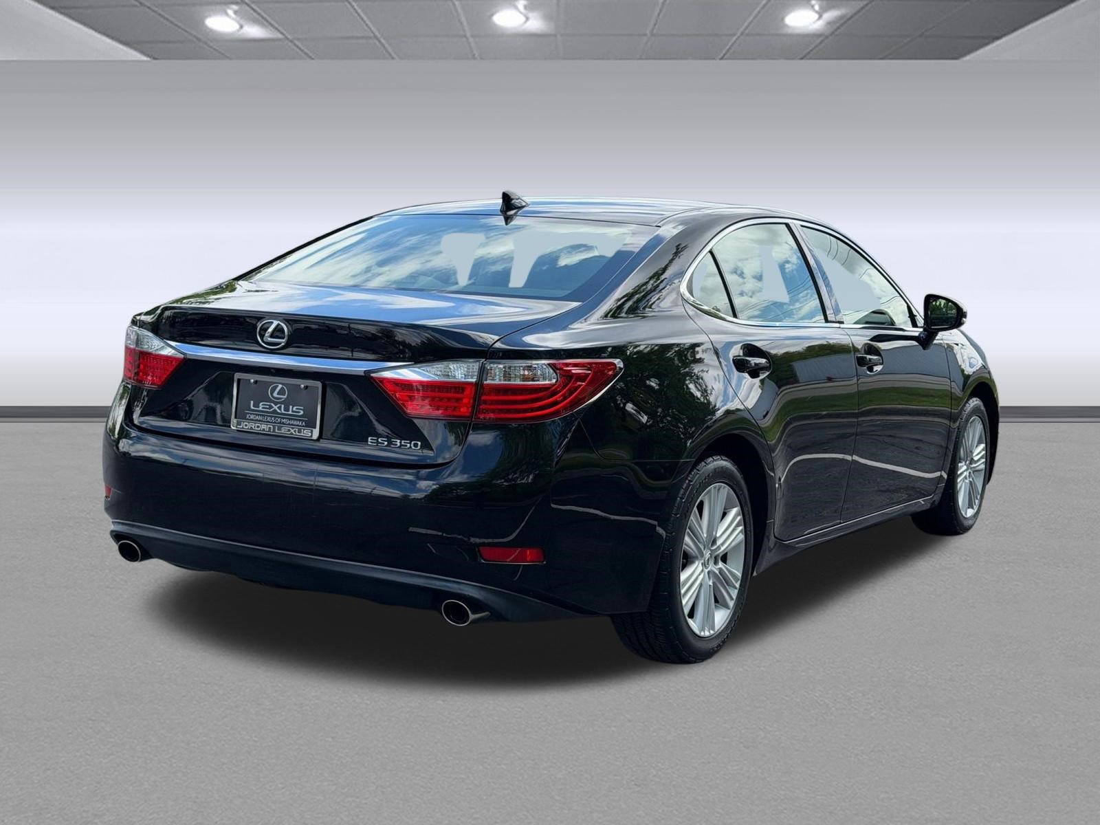Used 2015 Lexus ES 350 w/ Premium Package FWD image 8