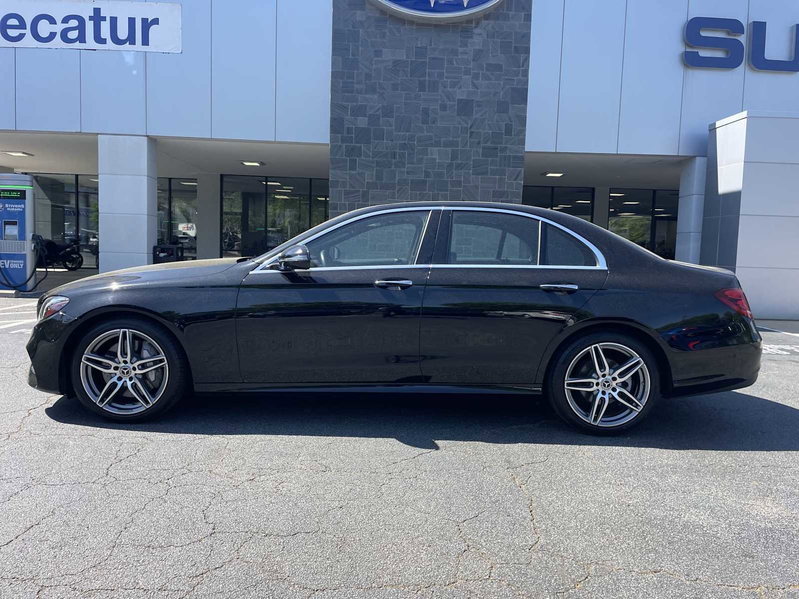 Used 2020 Mercedes-Benz E 350 Sedan image 2