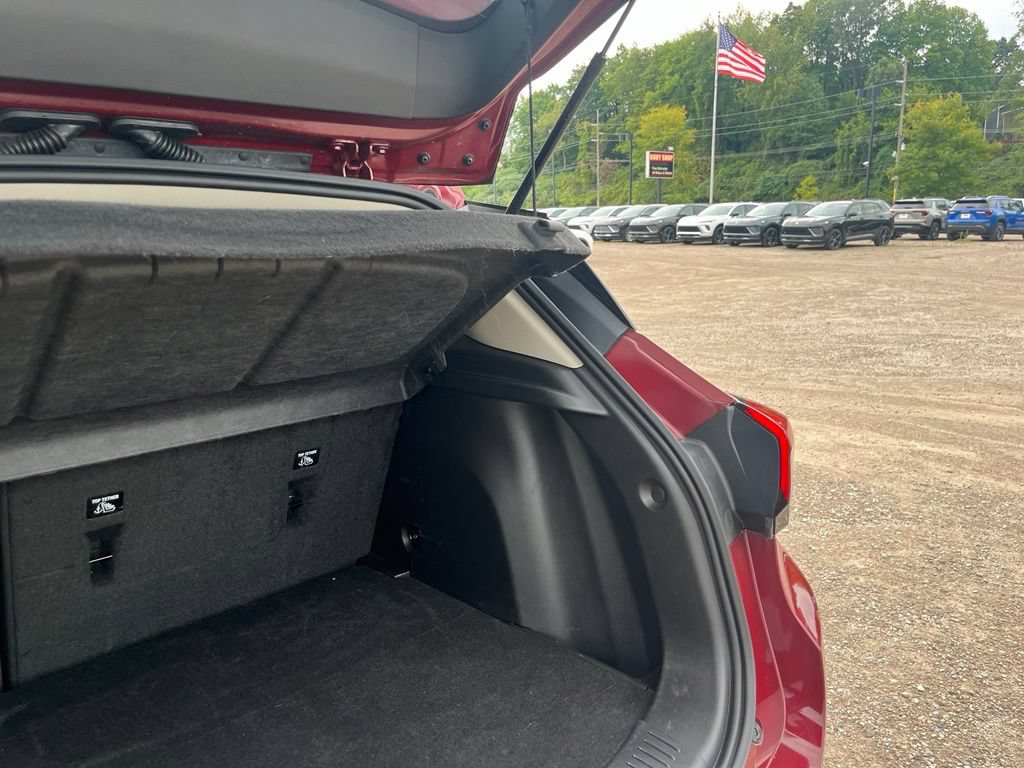 Used 2024 Buick Encore GX Preferred FWD image 11