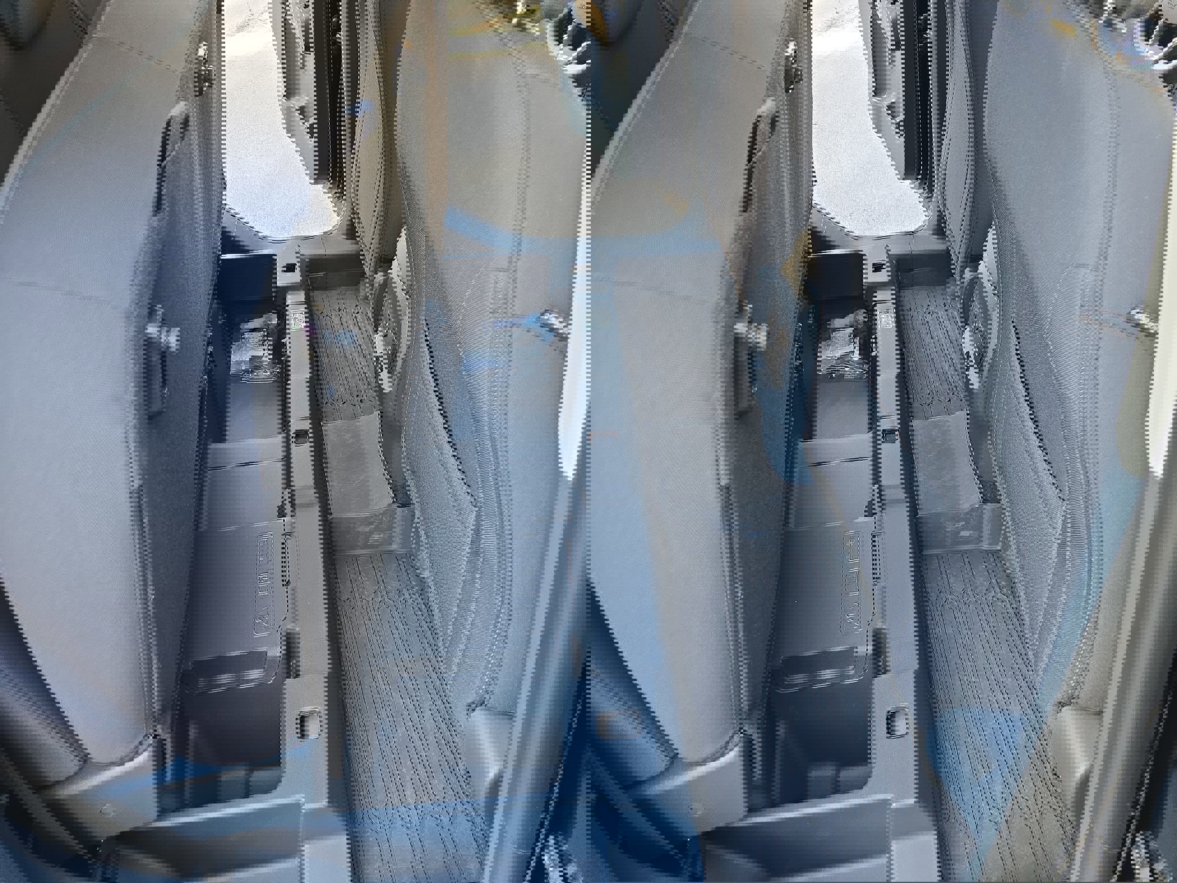 Used 2023 Ford Maverick XL image 12