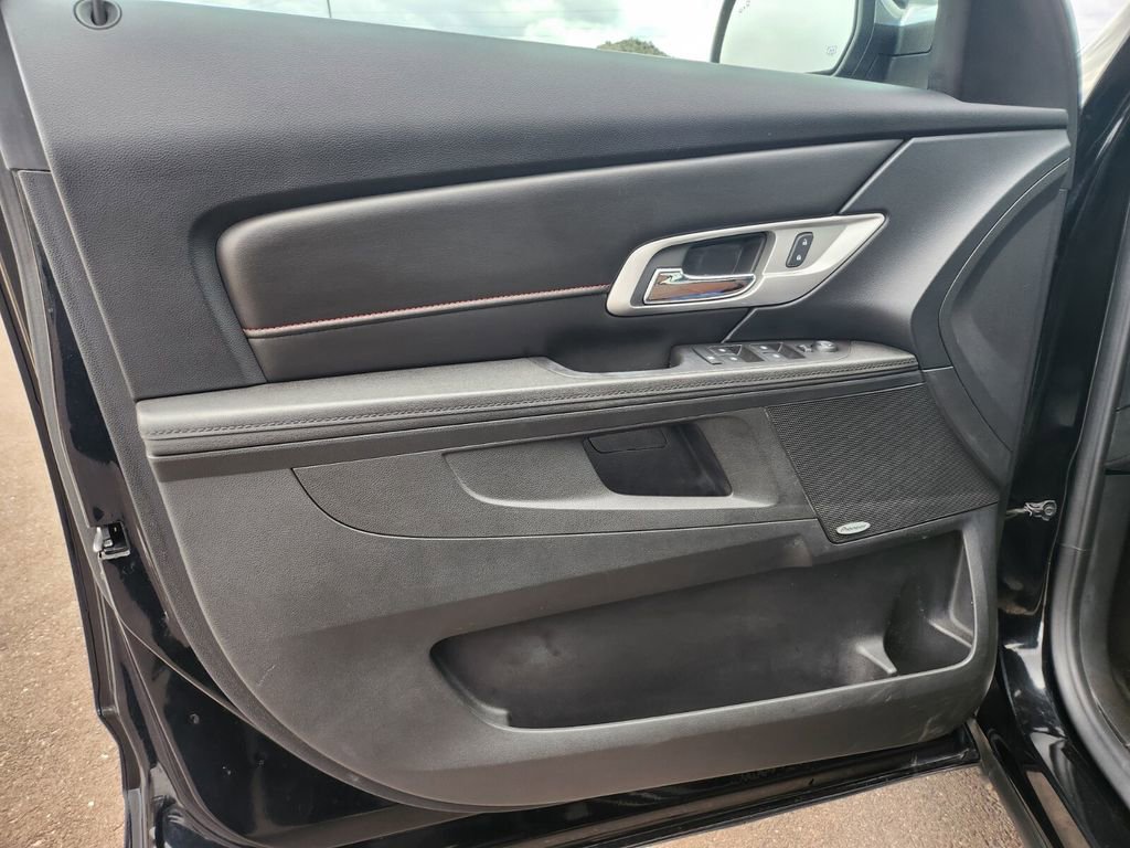 Used 2017 GMC Terrain SLT w/ Driver Alert Package I image 27