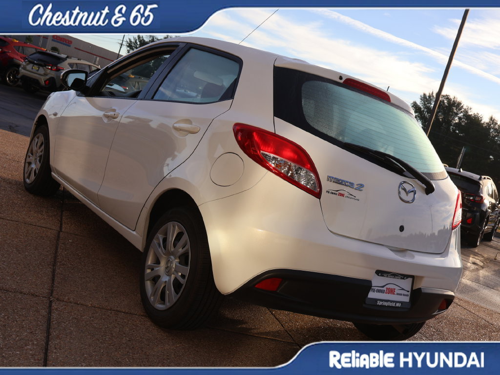 Used 2014 MAZDA MAZDA2 Sport FWD image 29