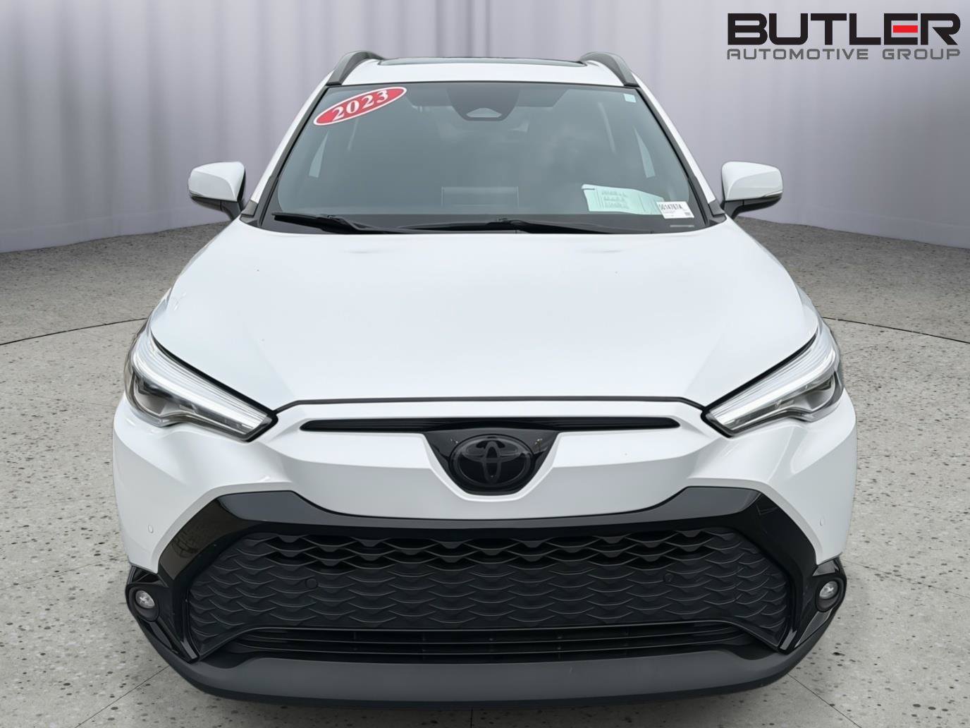 Used 2023 Toyota Corolla Cross AWD Hybrid w/ Convenience Package image 9