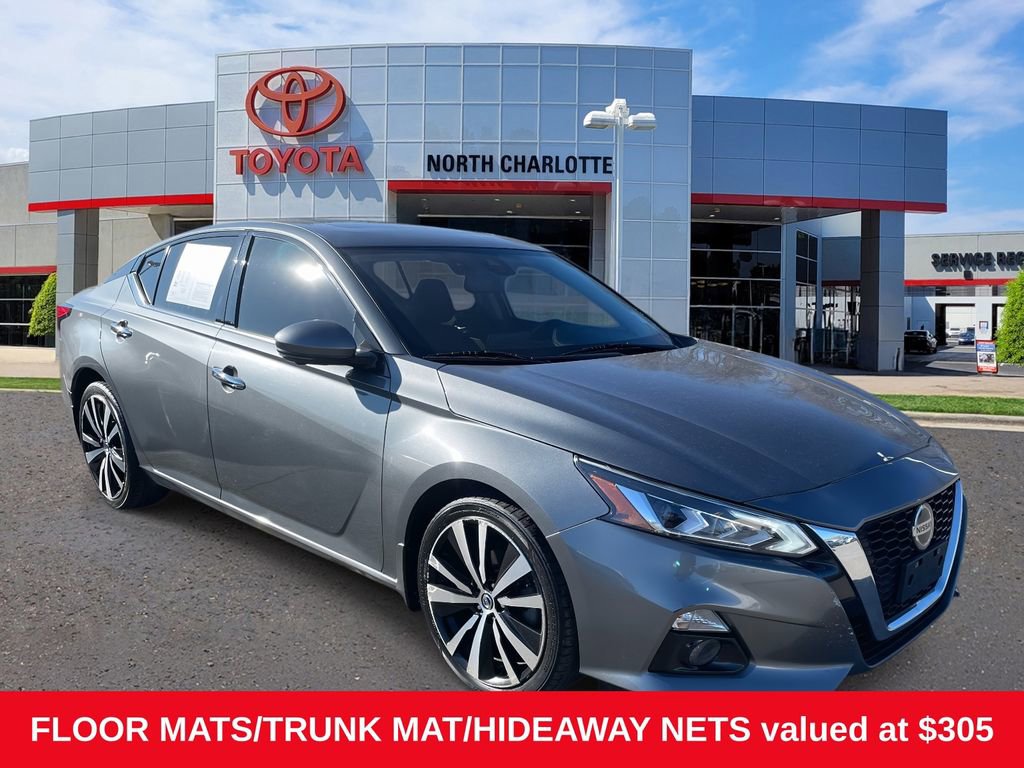 Used 2019 Nissan Altima 2.5 Platinum image 1