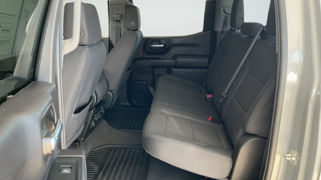 Used 2024 Chevrolet Silverado 1500 Custom w/ Turbomax Blackout Package AWD/4WD image 19