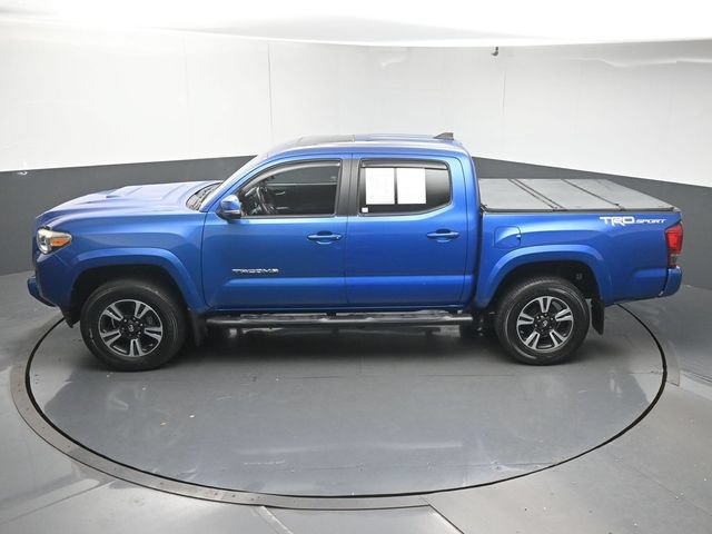 Used 2016 Toyota Tacoma TRD Sport w/ Premium & Technology Package RWD image 44