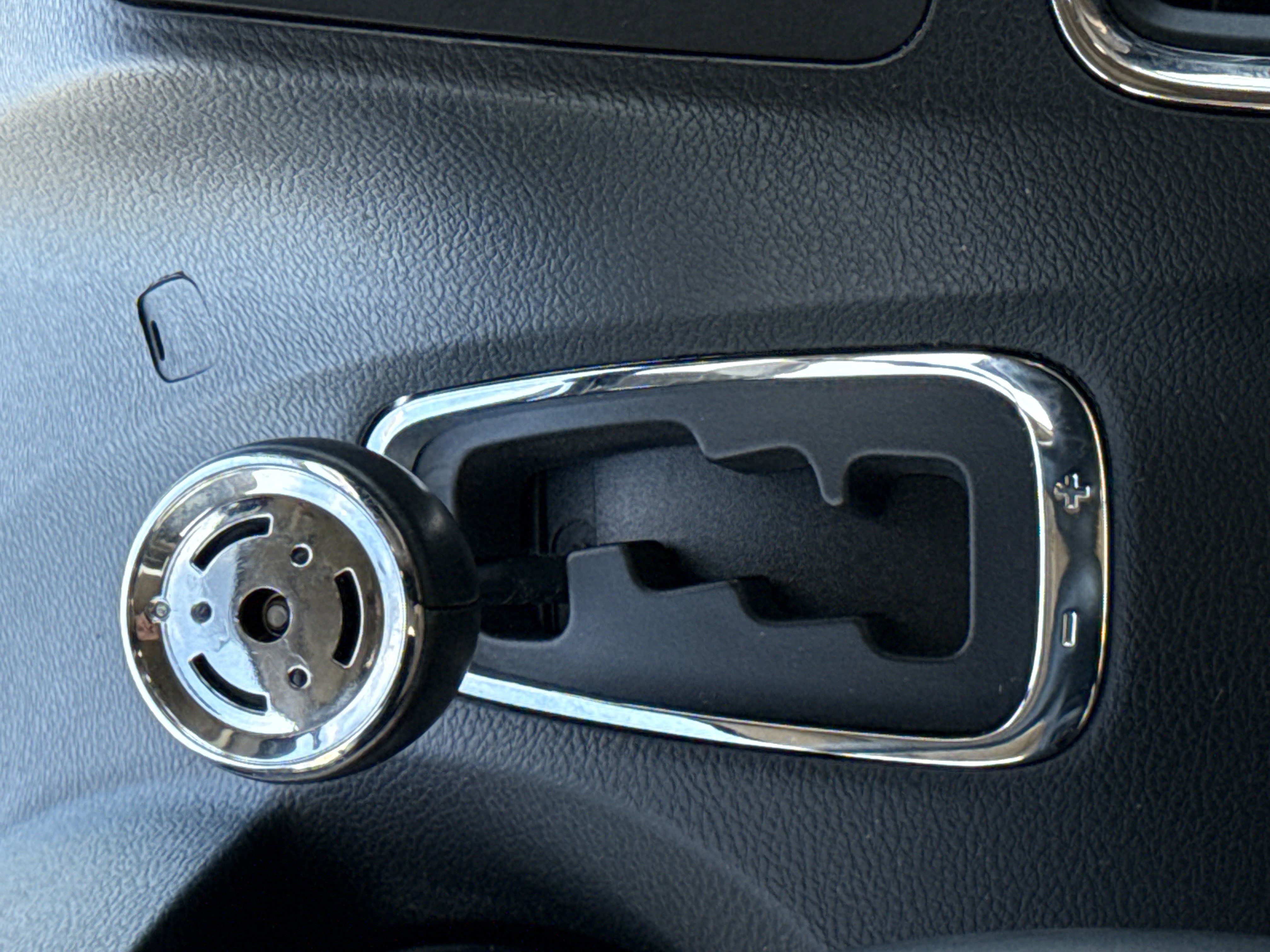 Used 2015 Dodge Grand Caravan SE w/ Quick Order Package 29E SE image 23