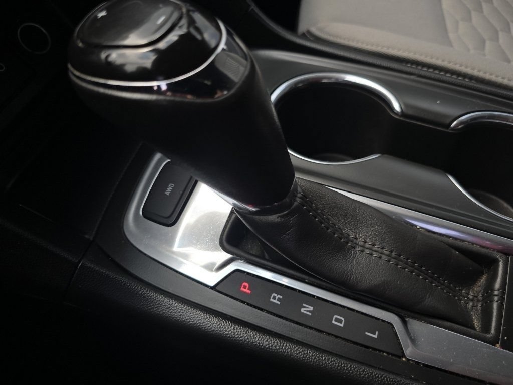 Used 2019 Chevrolet Equinox LT AWD/4WD image 29