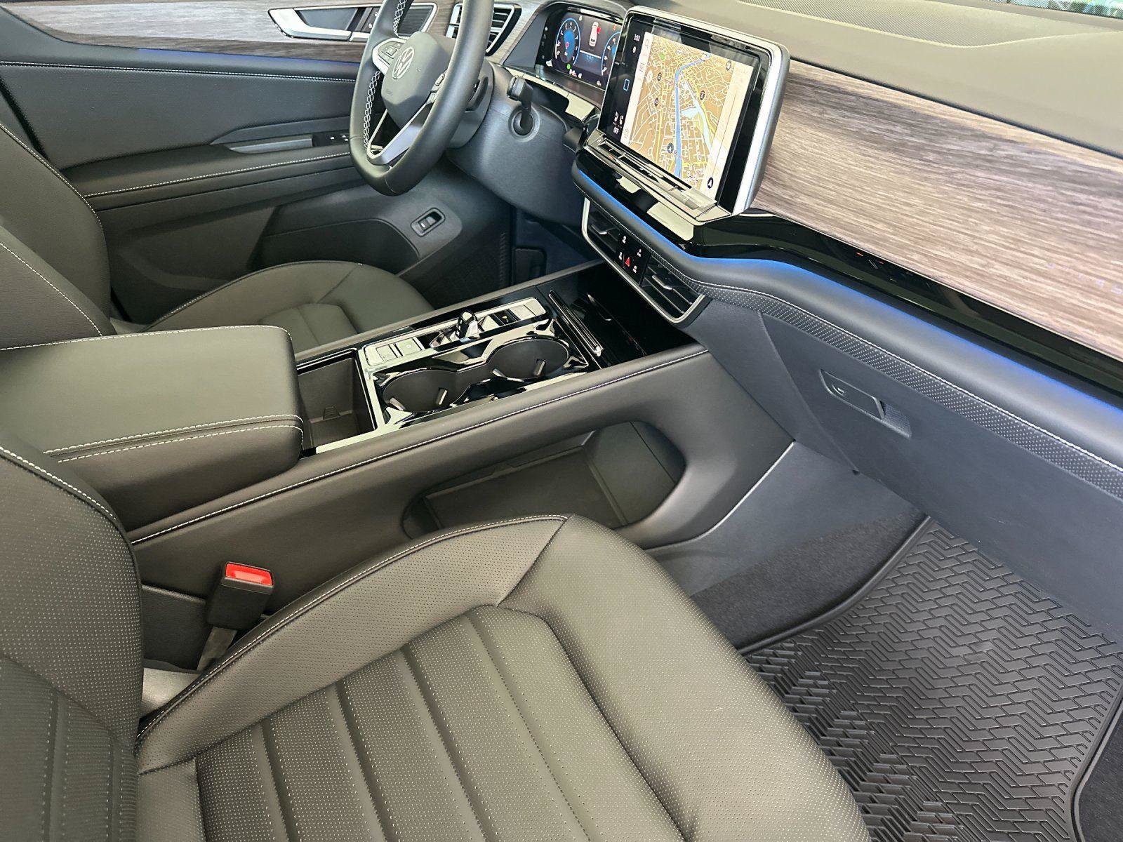 New 2026 Volkswagen Atlas SEL AWD/4WD image 16
