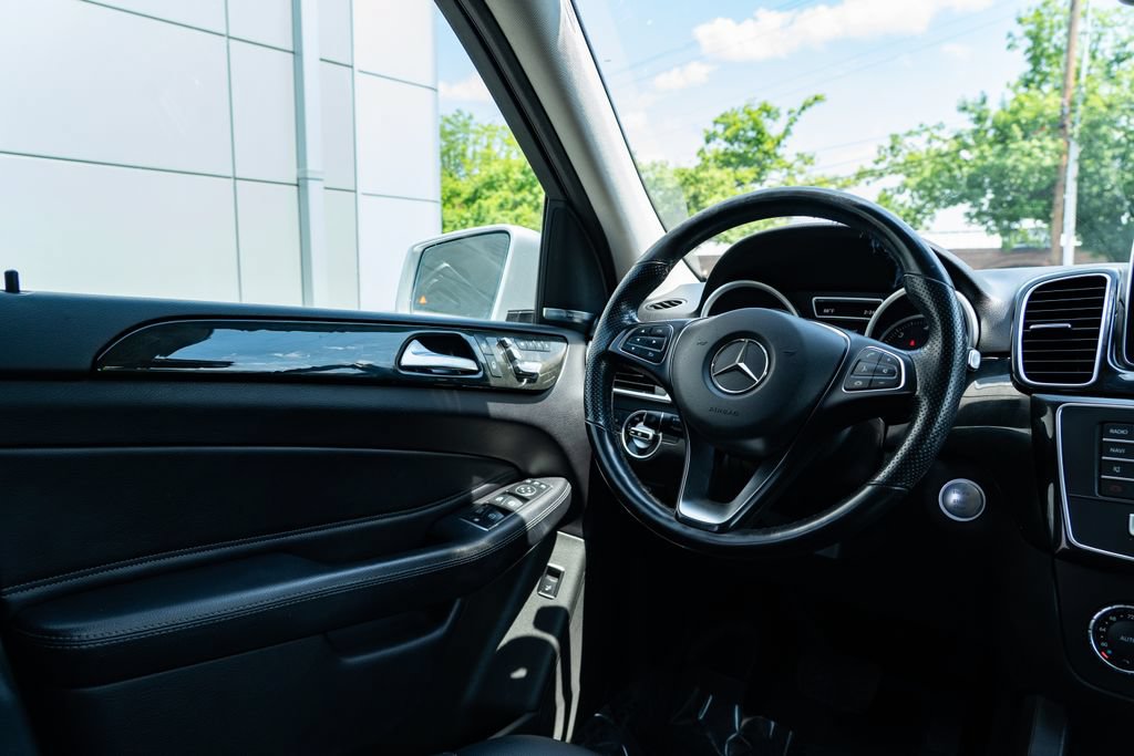 Used 2016 Mercedes-Benz GLE 300d 4MATIC image 11