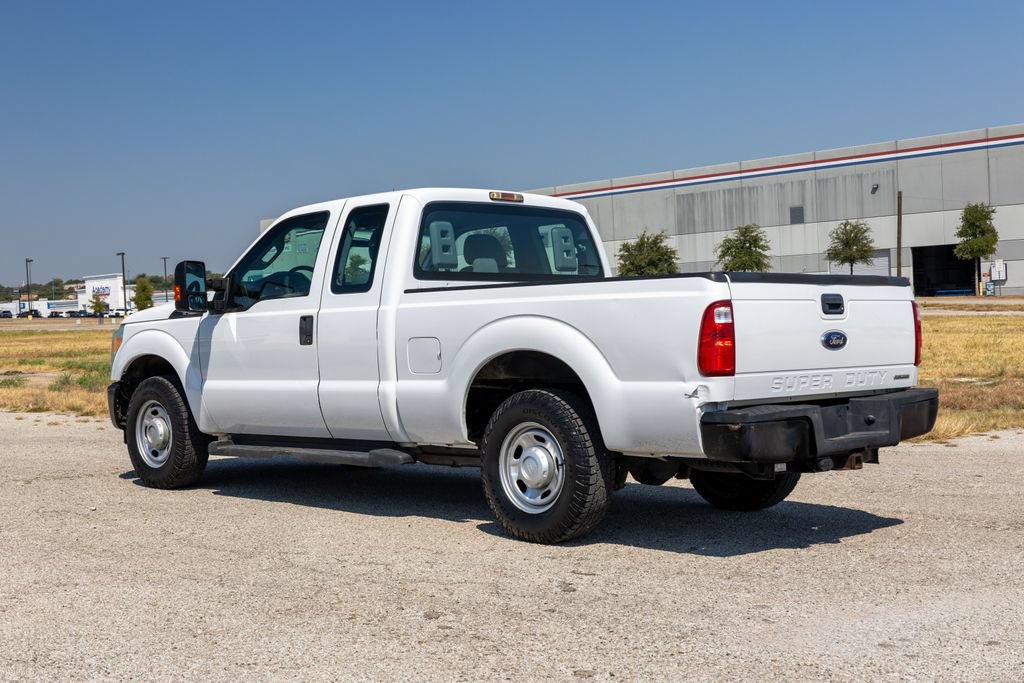 Used 2015 Ford F250 XL w/ Power Equipment Group RWD image 5