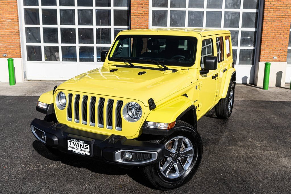 Used 2023 Jeep Wrangler Unlimited Sahara AWD/4WD image 2