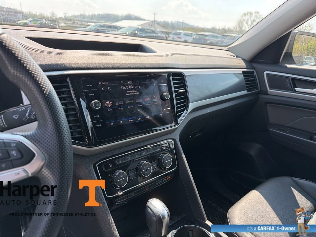 Used 2023 Volkswagen Atlas SEL R-Line image 16