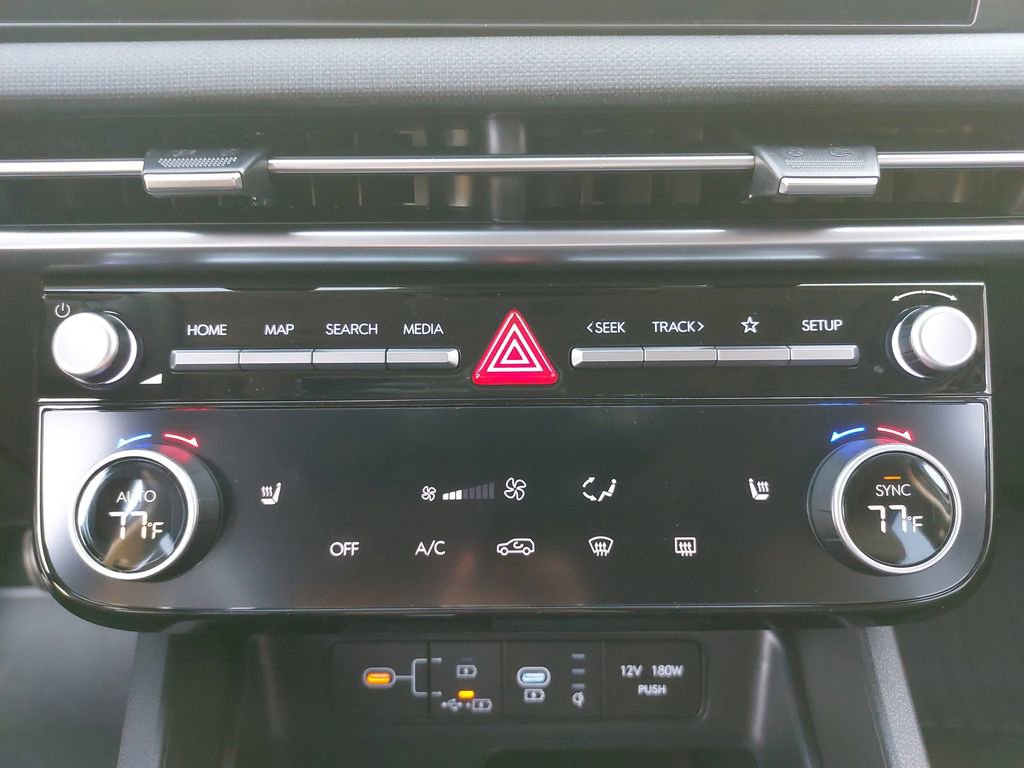 Used 2025 Hyundai Tucson SEL image 21