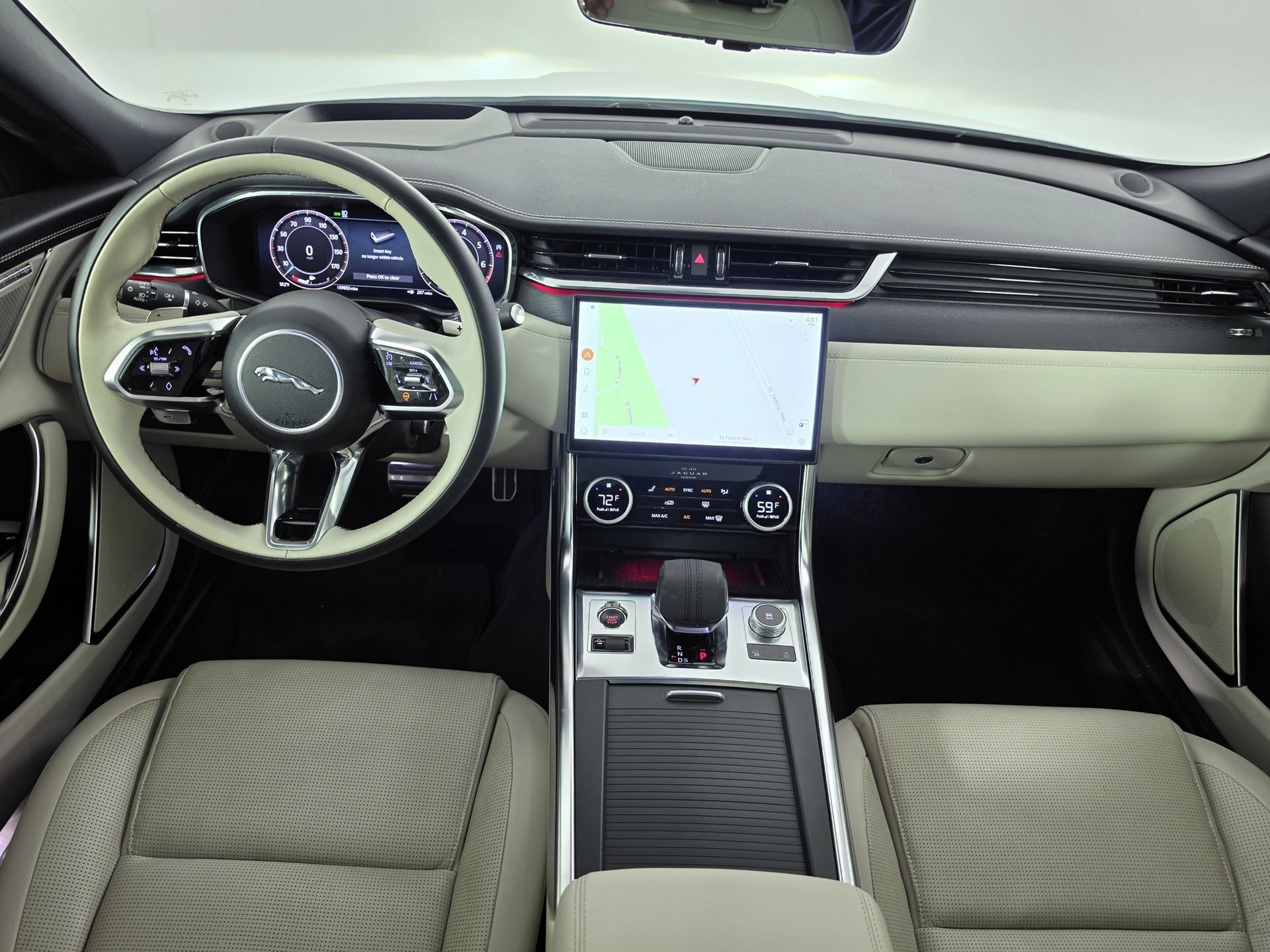 Used 2024 Jaguar XF R-Dynamic SE AWD/4WD image 37