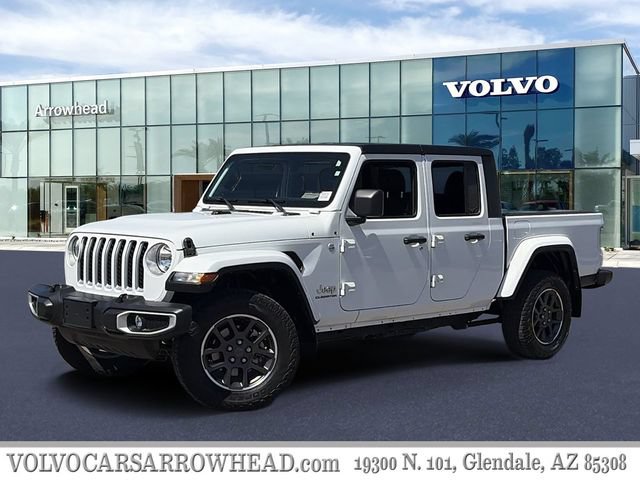 Used 2022 Jeep Gladiator Overland w/ Trailer Tow Package AWD/4WD image 1