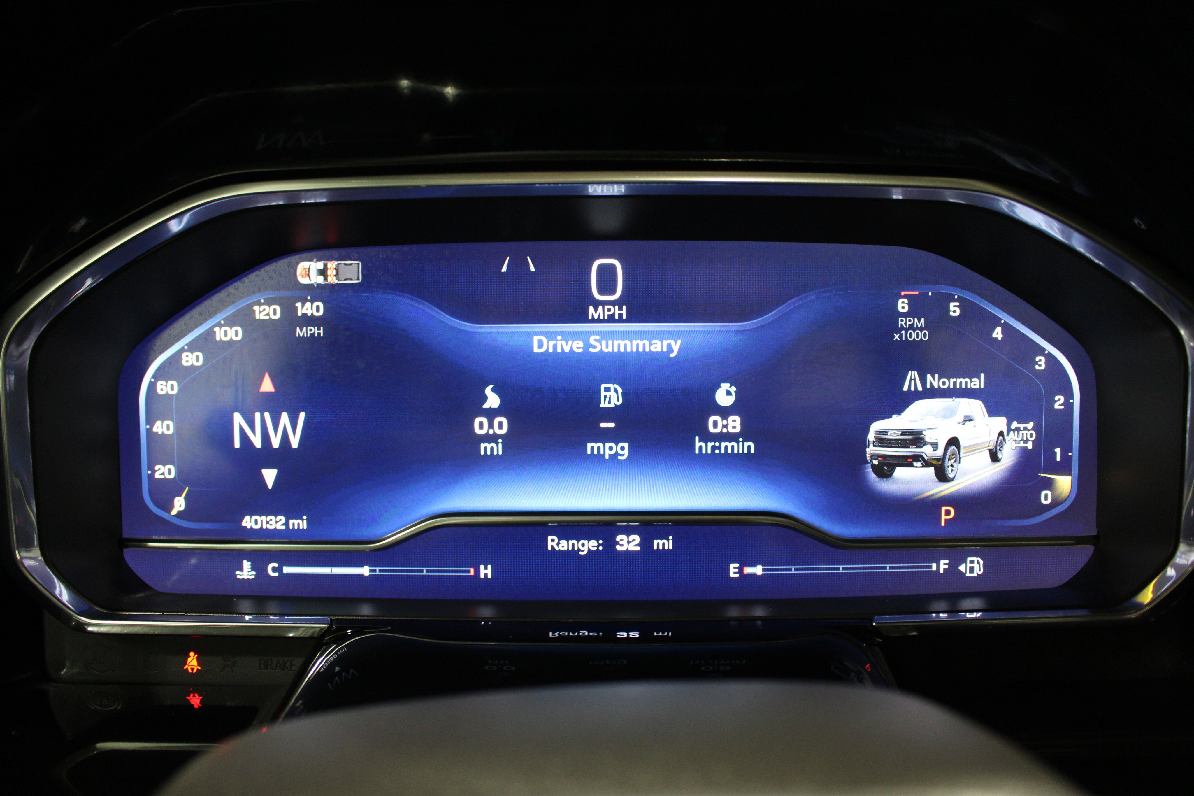 Used 2024 Chevrolet Silverado 1500 LT Trail Boss w/ LT Trail Boss Premium Package AWD/4WD image 13