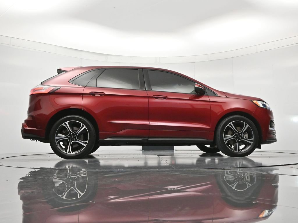 Certified 2019 Ford Edge ST w/ Equipment Group 401A AWD/4WD image 41