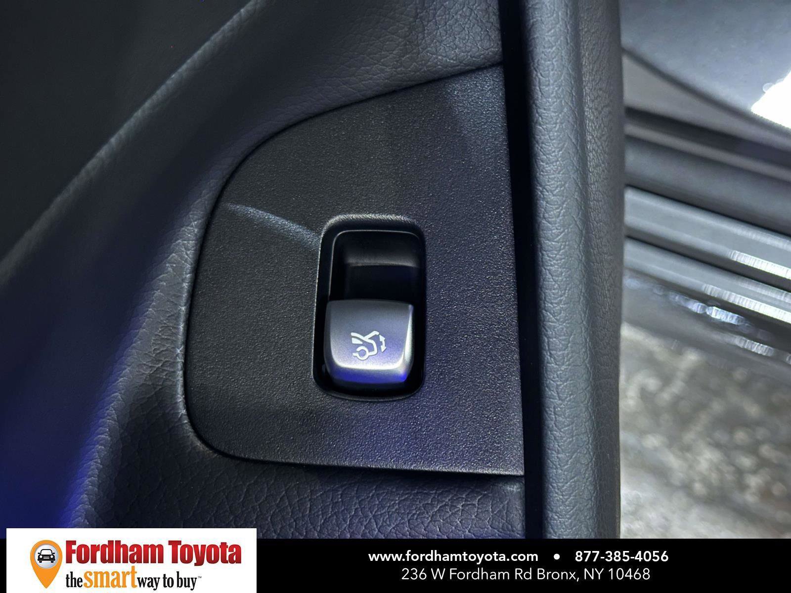 Used 2022 Mercedes-Benz E 450 4MATIC Sedan image 22