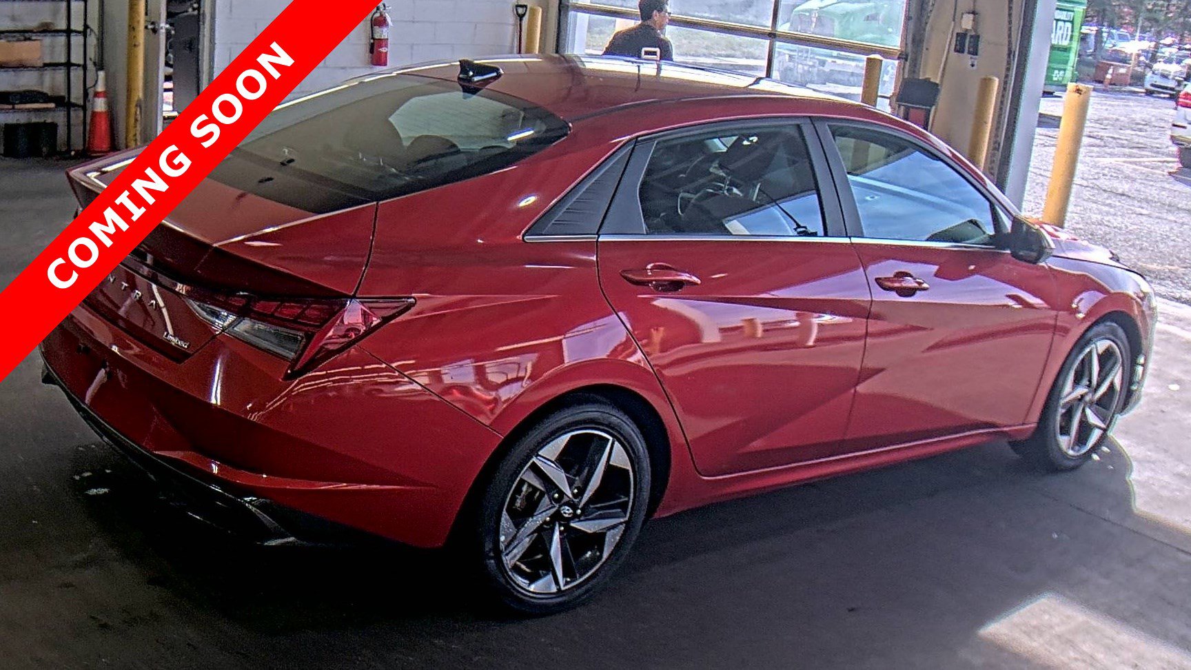 Used 2021 Hyundai Elantra Limited image 3