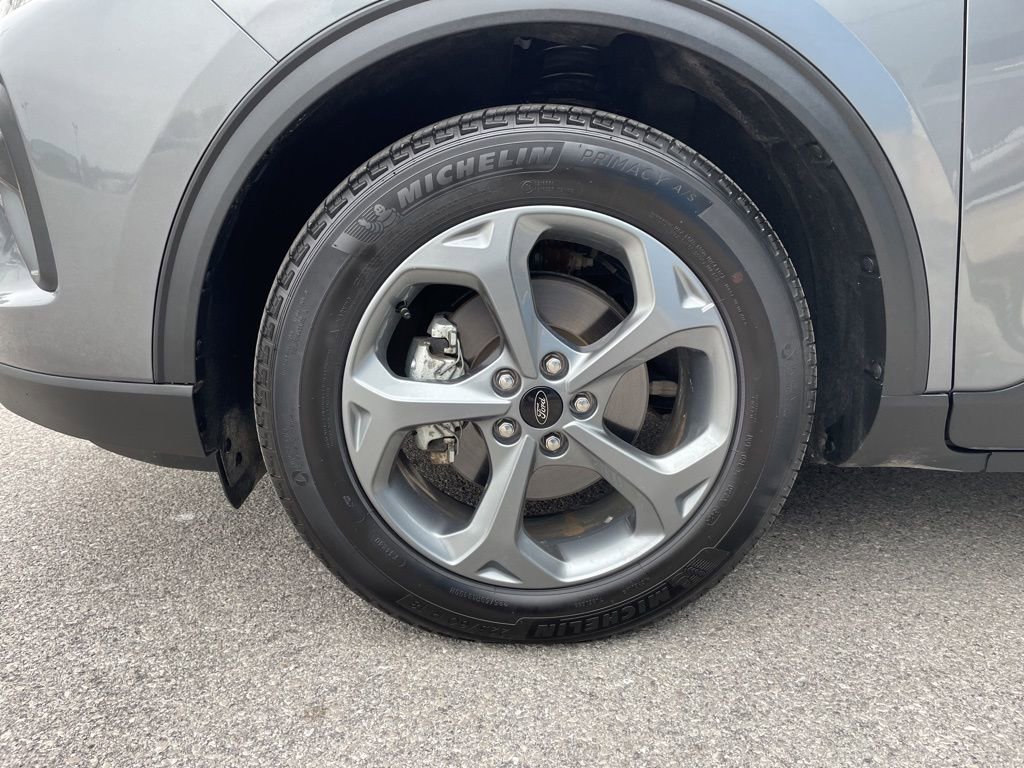 Used 2025 Ford Escape ST-Line w/ Equipment Group 301A image 54