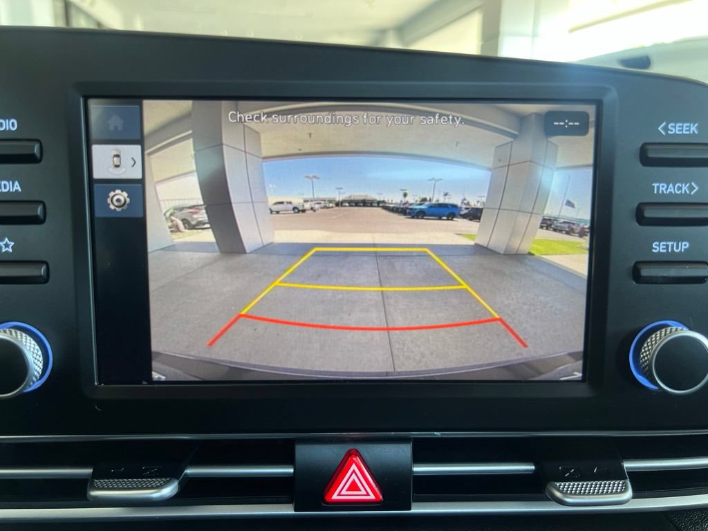 Used 2025 Hyundai Elantra Hybrid FWD image 44