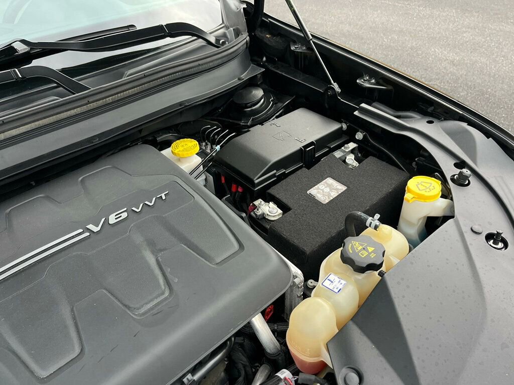 Used 2021 Jeep Cherokee Limited image 42